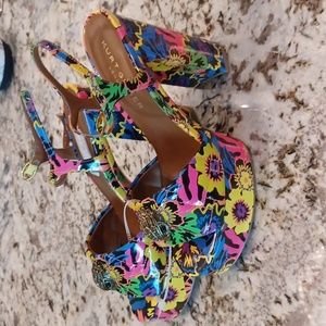 London Kensington Floral Patent Leather Platform Floral Sandals Shoes SZ EU 41